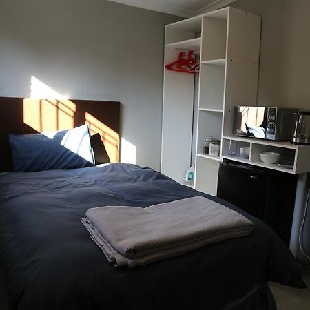Zen Bnb Sandton Esterno foto